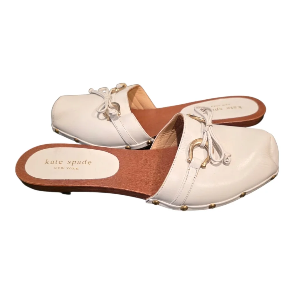 KATE SPADE NEW YORK Vintage White Leather Wooden Kitten Heels - Size 7‎